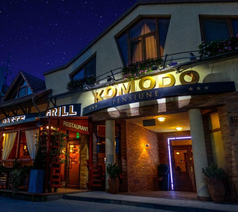 Pensiunea Komodo Pecica Exterior photo